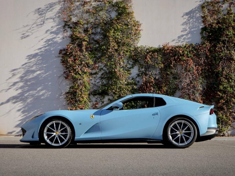 Image FERRARI 812 GTS