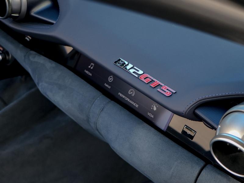 Image FERRARI 812 GTS