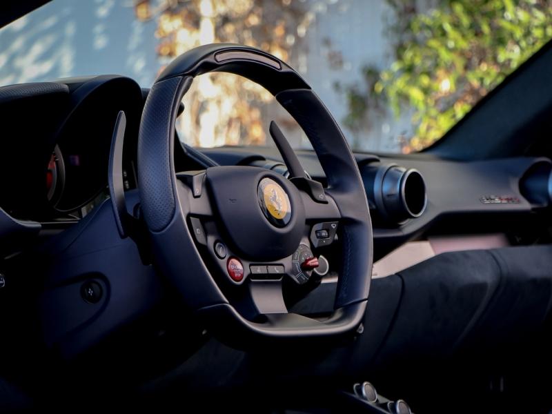 Image FERRARI 812 GTS