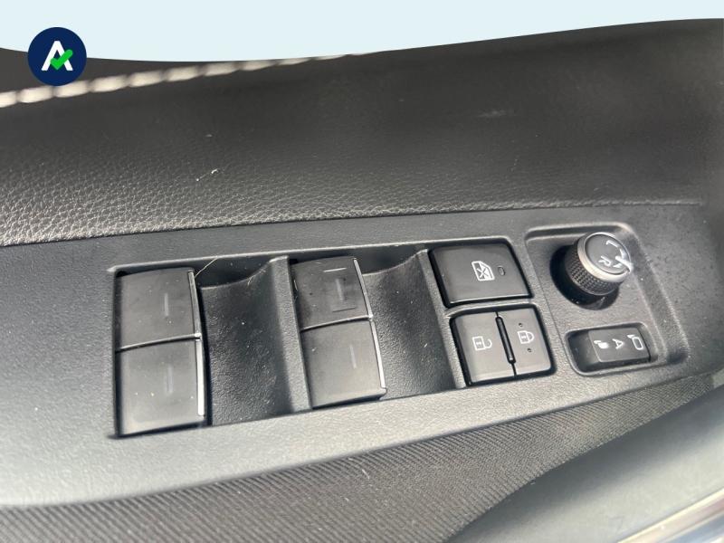 Image TOYOTA Corolla 122h Dynamic Business MY20 5cv