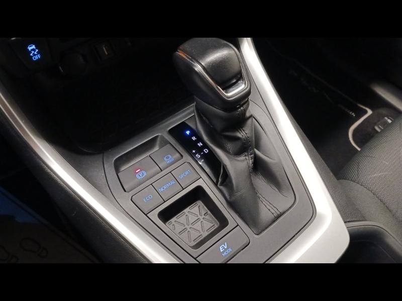 Image TOYOTA RAV4 2.5 Hybride 218ch Dynamic Business 2WD + Programme Beyond Zero Academy MY22