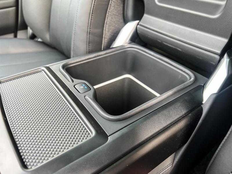 Image LAND-ROVER Range Rover 4.4 P530 530ch Autobiography SWB