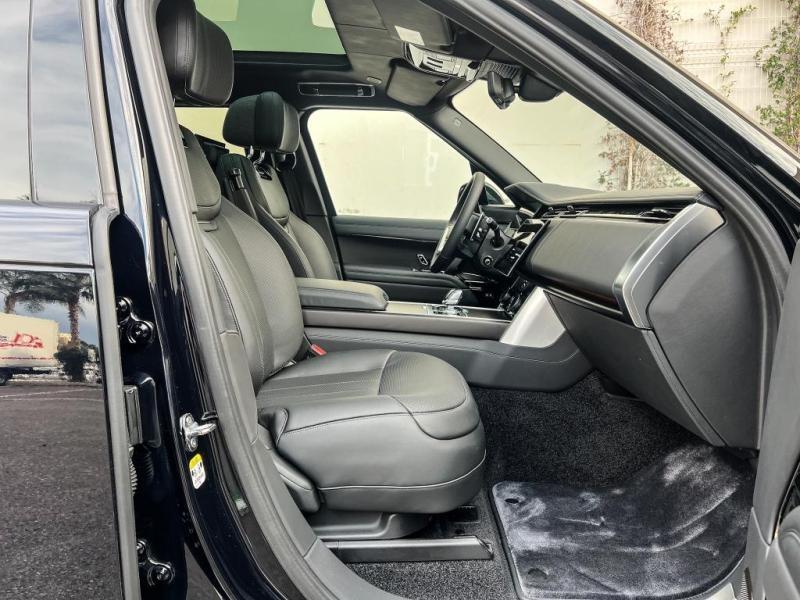 Image LAND-ROVER Range Rover 4.4 P530 530ch Autobiography SWB