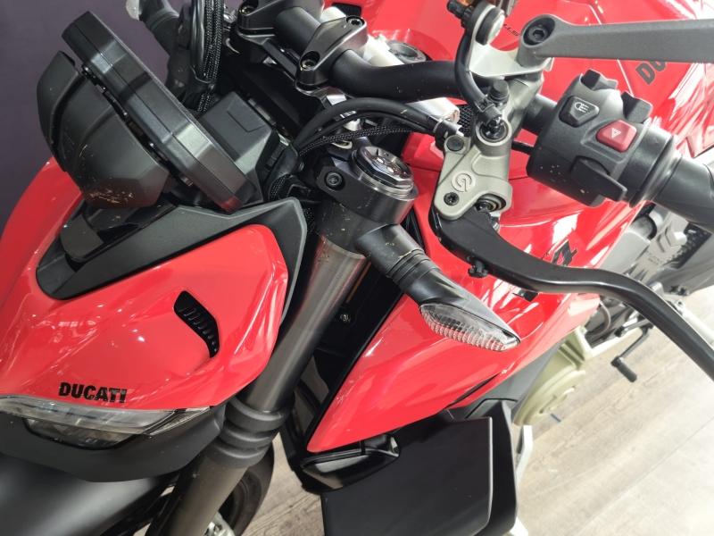 Image DUCATI Streetfighter 1103 Streetfighter V4 2024