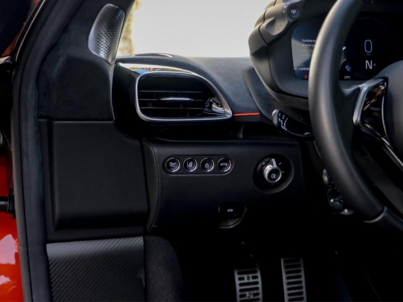 Image MCLAREN ARTURA ARTURA