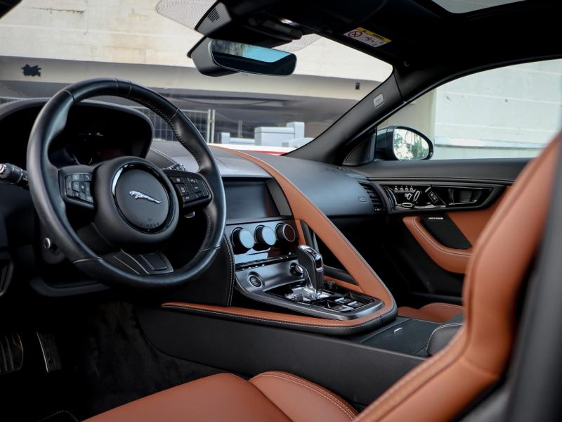 Image JAGUAR F-Type Coupe 5.0 V8 450ch R-Dynamic Black AWD BVA8