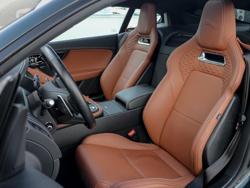 Image JAGUAR F-Type Coupe 5.0 V8 450ch R-Dynamic Black AWD BVA8