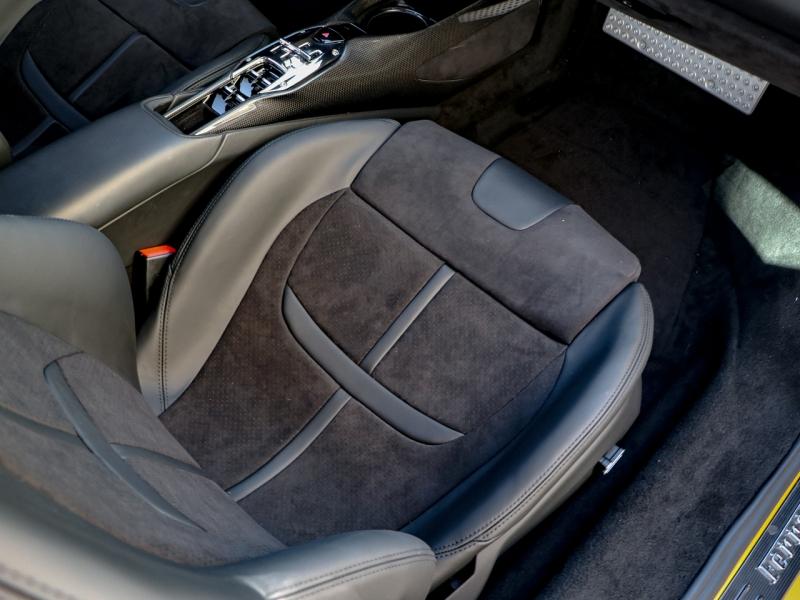 Image FERRARI SF90 SPIDER