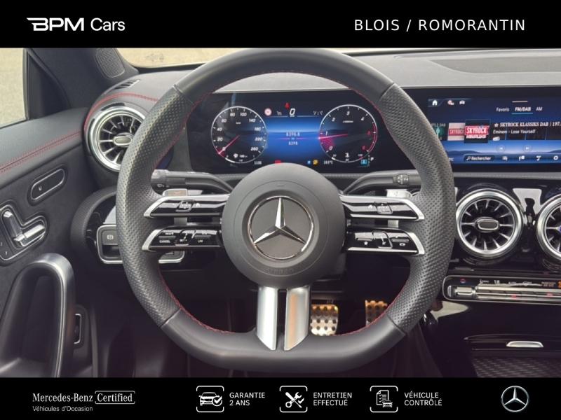Image MERCEDES-BENZ CLA 200 d 150ch AMG Line 8G-DCT