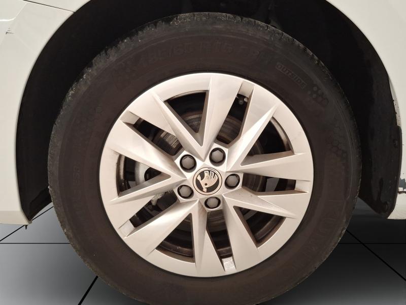 Image SKODA Fabia 1.0 TSI Evo2 95ch Selection