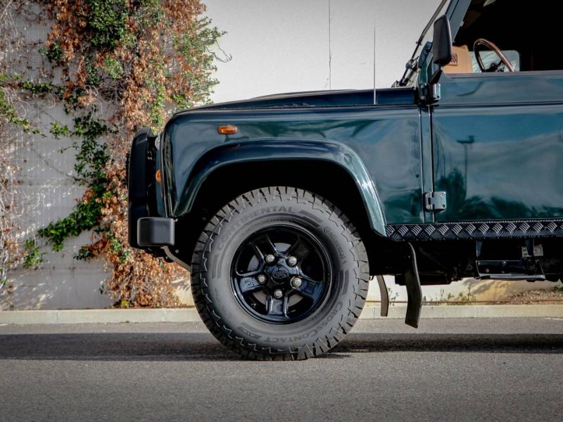 Image LAND-ROVER Defender SW 90 2.4 TD SE