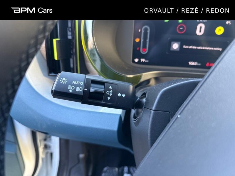 Image FIAT Grande Panda 1.2 Hybrid Turbo 110ch La Prima eDCT6