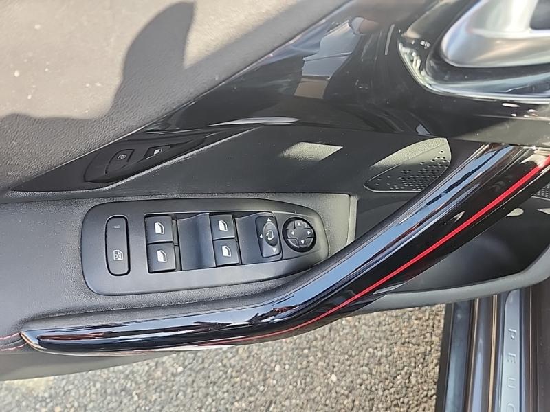 Image PEUGEOT 2008 1.2 PureTech 110ch GT Line S&S