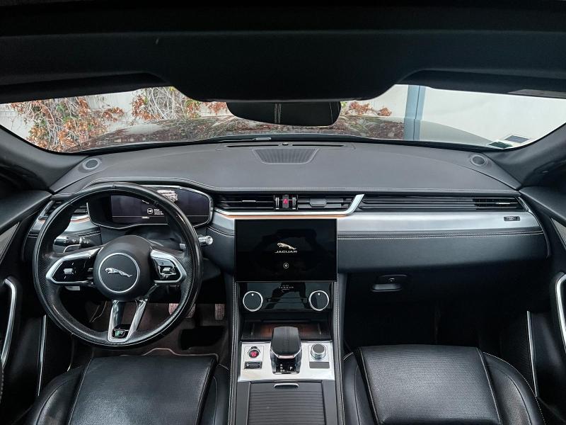 Image JAGUAR F-Pace P400e Plug-in-Hybrid R-Dynamic S BVA8 AWD