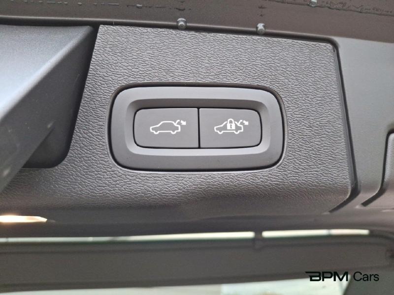 Image VOLVO XC60 T6 Hybride Rechargeable 350ch Ultra Style Dark Geartronic 8 AWD