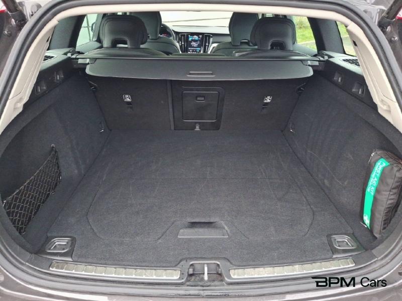 Image VOLVO V60 B4 197ch Ultra Style Dark DCT 7