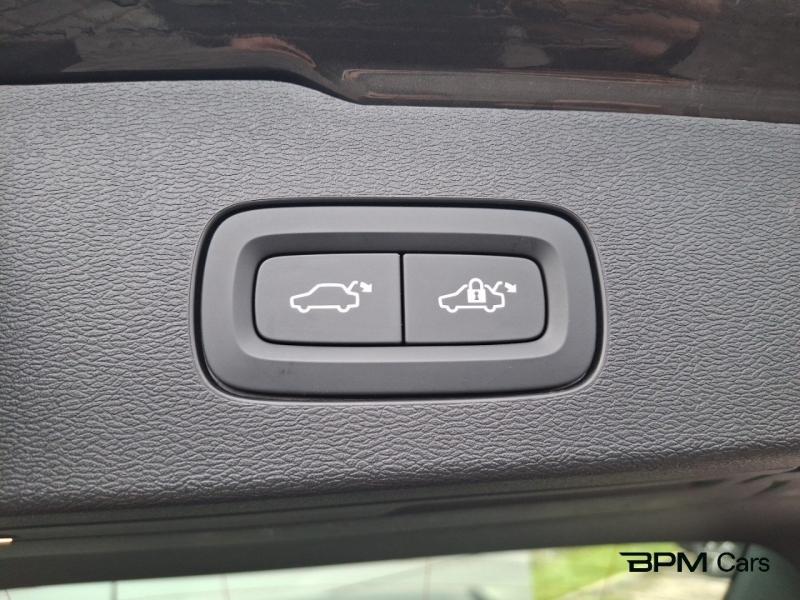 Image VOLVO V60 B4 197ch Ultra Style Dark DCT 7