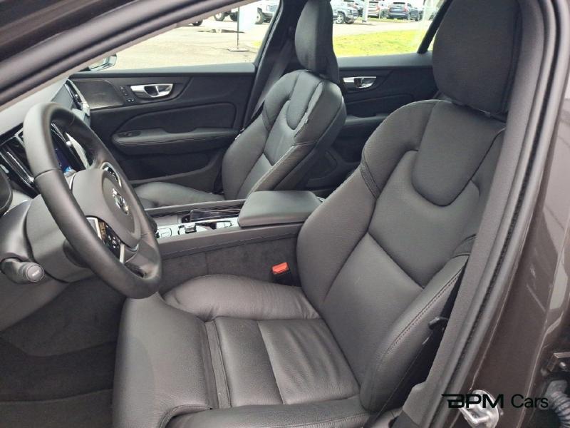 Image VOLVO V60 B4 197ch Ultra Style Dark DCT 7