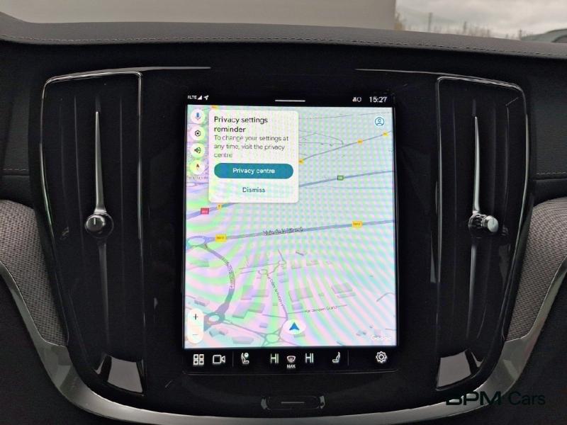 Image VOLVO V60 B4 197ch Ultra Style Dark DCT 7