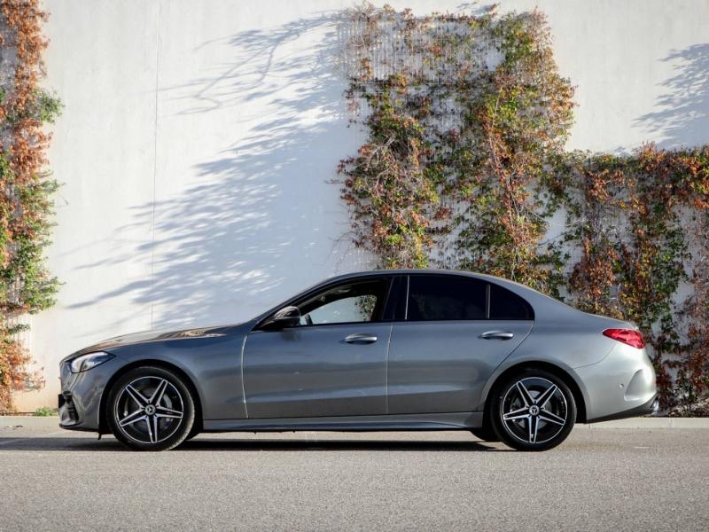 Image MERCEDES-BENZ Classe C 220 d 197ch AMG Line