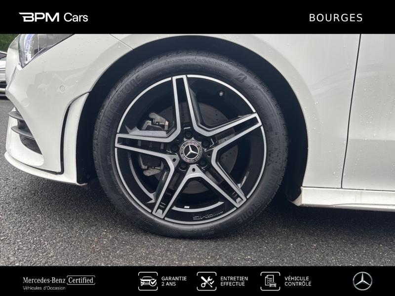 Image MERCEDES-BENZ CLA Shooting Brake 200 d 150ch AMG Line 8G-DCT