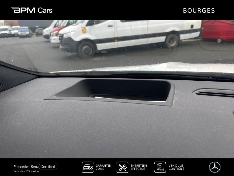 Image MERCEDES-BENZ GLA 200 d 150ch AMG Line 8G-DCT