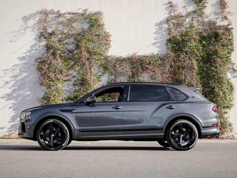 Image BENTLEY BENTAYGA EWB Azure V8 4.0 550ch