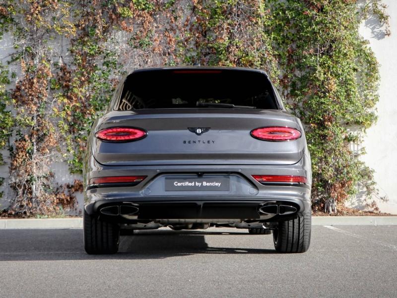 Image BENTLEY BENTAYGA EWB Azure V8 4.0 550ch