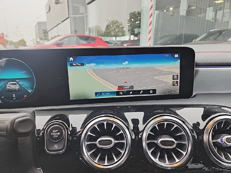 Image MERCEDES-BENZ CLA 200 d 150ch AMG Line 8G-DCT 8cv