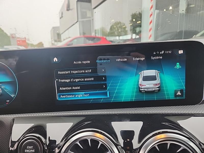 Image MERCEDES-BENZ CLA 200 d 150ch AMG Line 8G-DCT 8cv