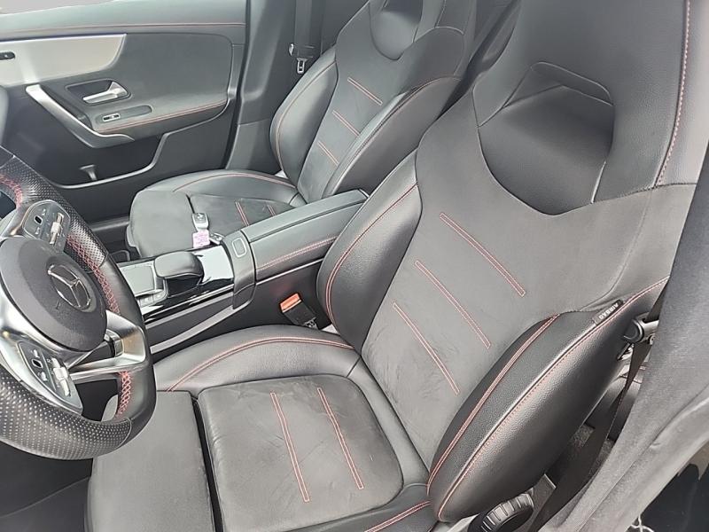 Image MERCEDES-BENZ CLA 200 d 150ch AMG Line 8G-DCT 8cv