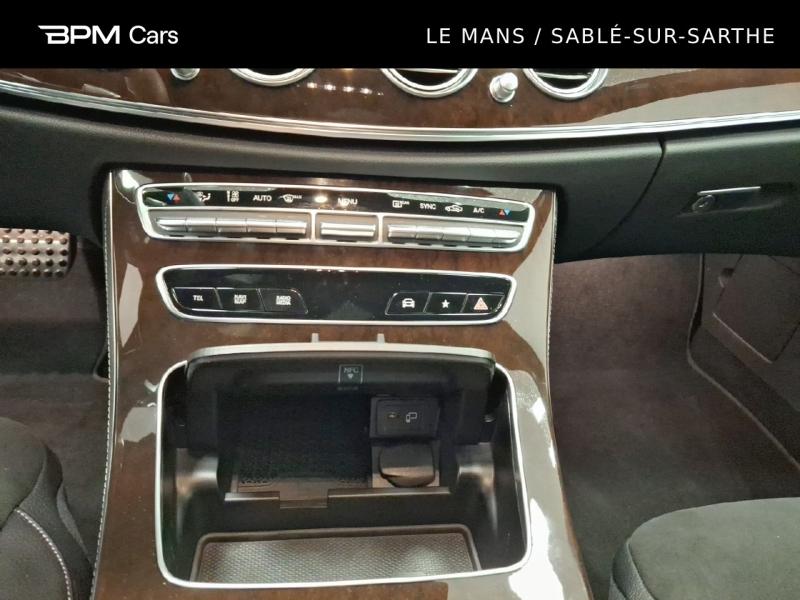 Image MERCEDES-BENZ Classe E 220 d 194ch AMG Line 9G-Tronic