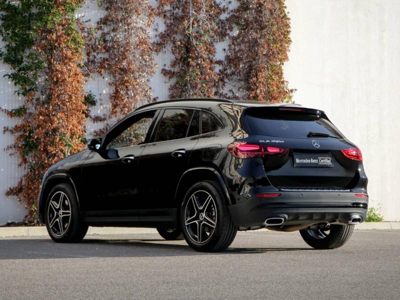 Image MERCEDES-BENZ GLA 200 d 150ch AMG Line 8G-DCT 4Matic