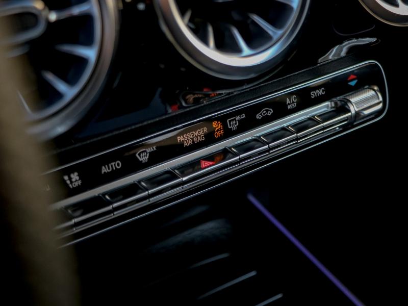 Image MERCEDES-BENZ GLA 200 d 150ch AMG Line 8G-DCT 4Matic