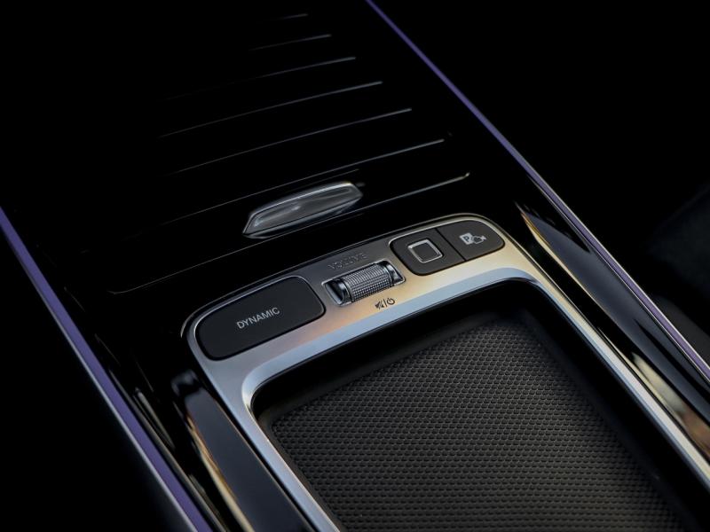 Image MERCEDES-BENZ GLA 200 d 150ch AMG Line 8G-DCT 4Matic