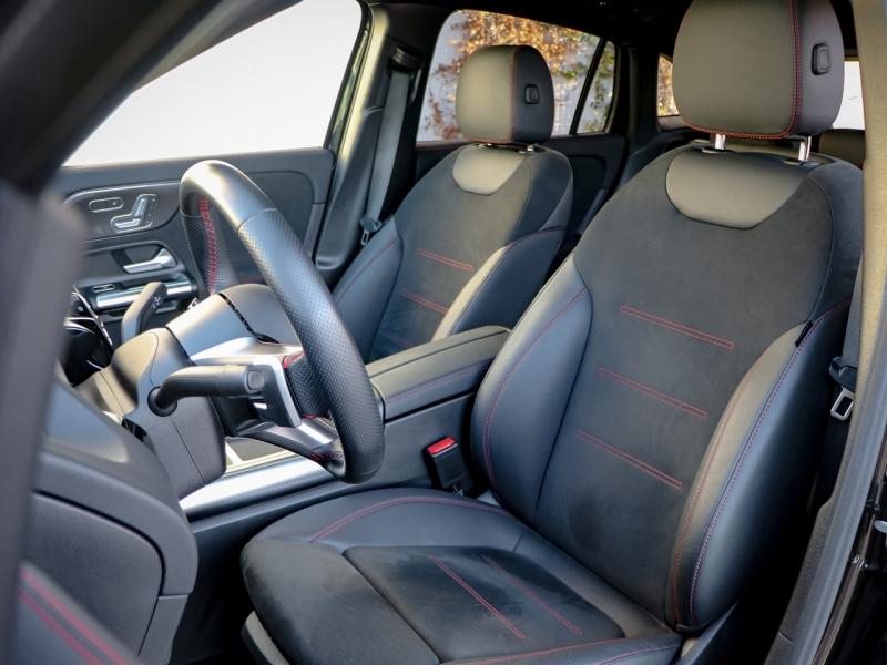 Image MERCEDES-BENZ GLA 200 d 150ch AMG Line 8G-DCT 4Matic