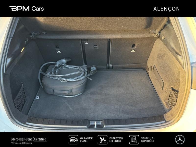 Image MERCEDES-BENZ GLA 250 e 218ch AMG Line 8G-DCT