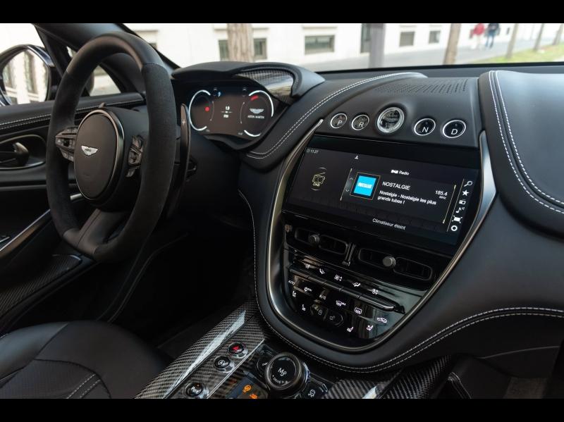 Image ASTON MARTIN DBX 4.0 V8 biturbo 707ch BVA9