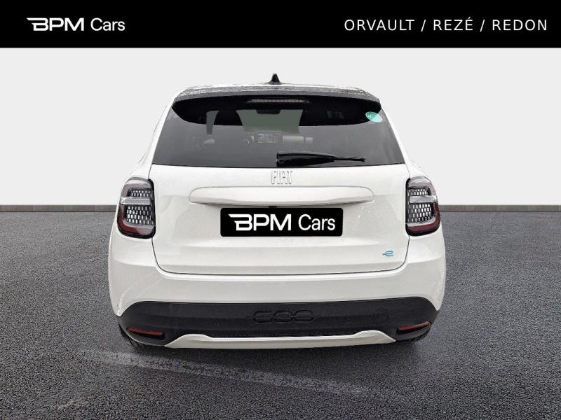 Image FIAT 600 e 156ch 54kWh La Prima