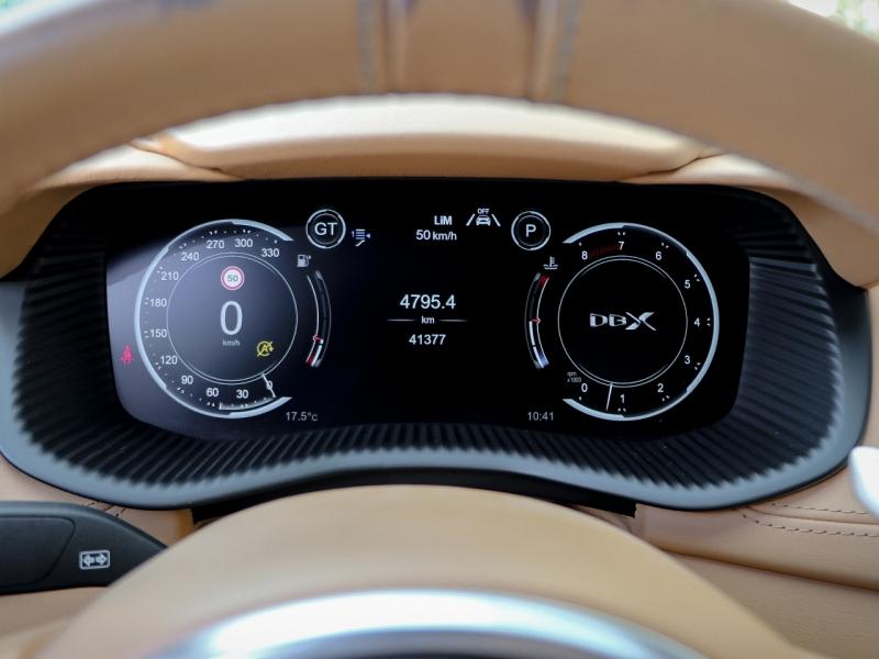 Image ASTON MARTIN DBX 4.0 V8 biturbo 550ch BVA9