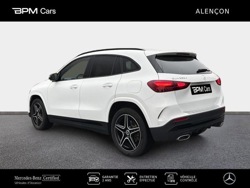 Image MERCEDES-BENZ GLA 250 e 218ch AMG Line 8G-DCT