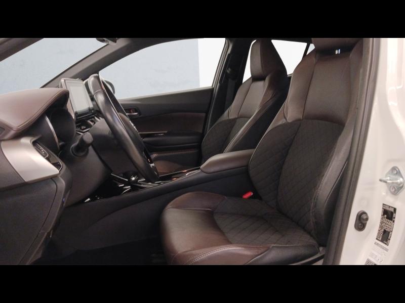 Image TOYOTA C-HR 122h Graphic 2WD E-CVT