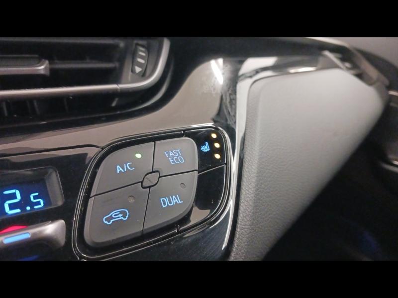 Image TOYOTA C-HR 122h Graphic 2WD E-CVT