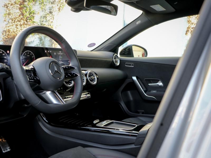 Image MERCEDES-BENZ Classe A 180 136ch AMG Line 7G-DCT