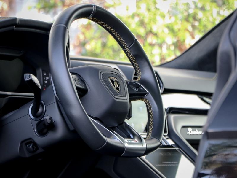 Image LAMBORGHINI Urus 4.0 V8 650ch Biturbo