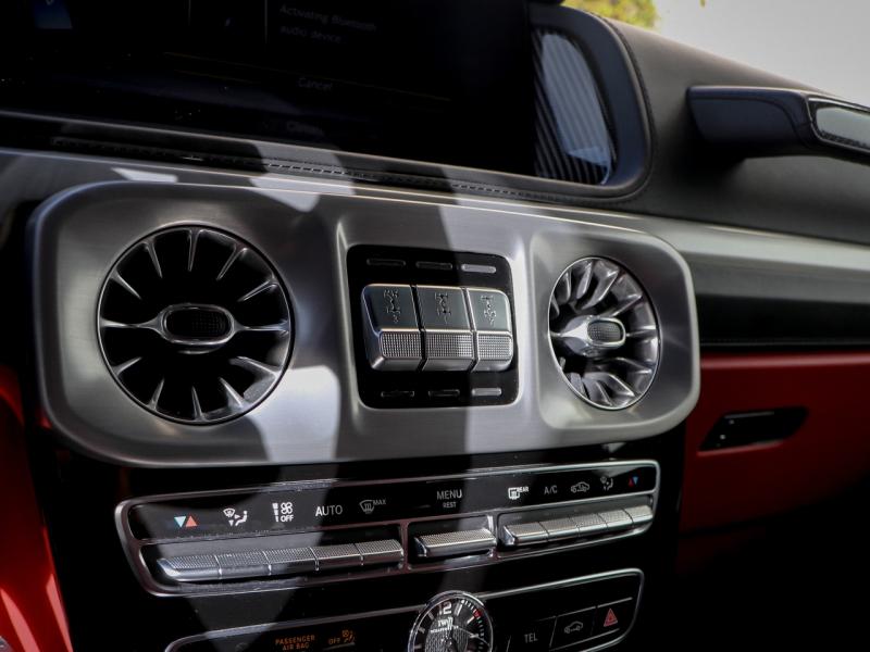 Image MERCEDES-BENZ Classe G 63 AMG 585ch Speedshift Plus