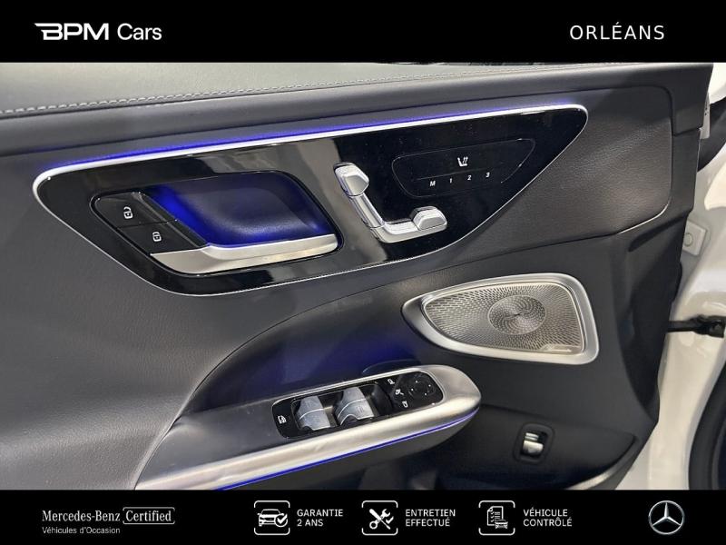 Image MERCEDES-BENZ Classe C Break 300 d e Hybrid EQ 197+129ch AMG Line