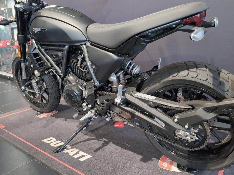 Image DUCATI Scrambler Scrambler 800 Icon Dark