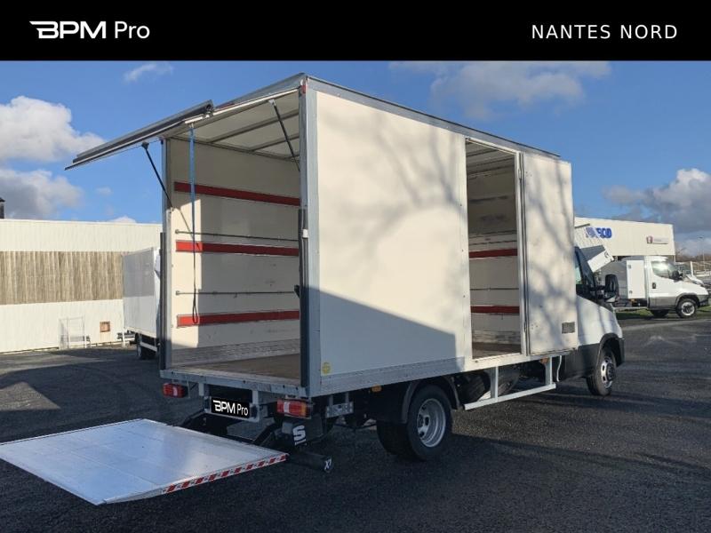 Image IVECO Daily CCb 35-160H / CAISSE & HAYON / 3.0L 160CH / 2023 /