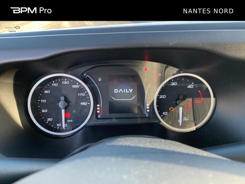 Image IVECO Daily CCb 35-160H / CAISSE & HAYON / 3.0L 160CH / 2023 /